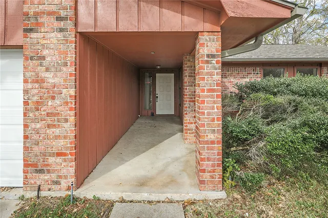 $300,000 | 2505 Sumter Drive, College Station, TX 77845