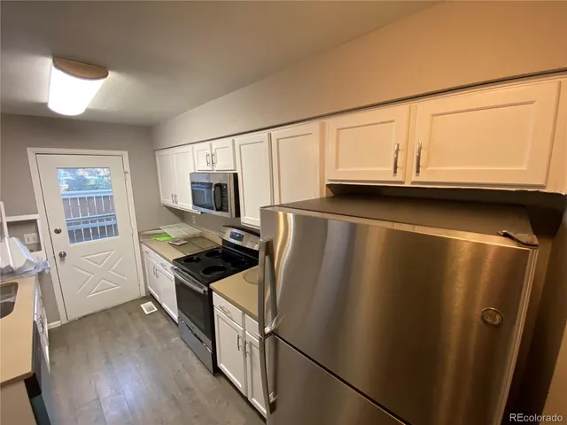 $2,500 | 14303 East Dickinson Drive, Unit F, Aurora, CO 80014