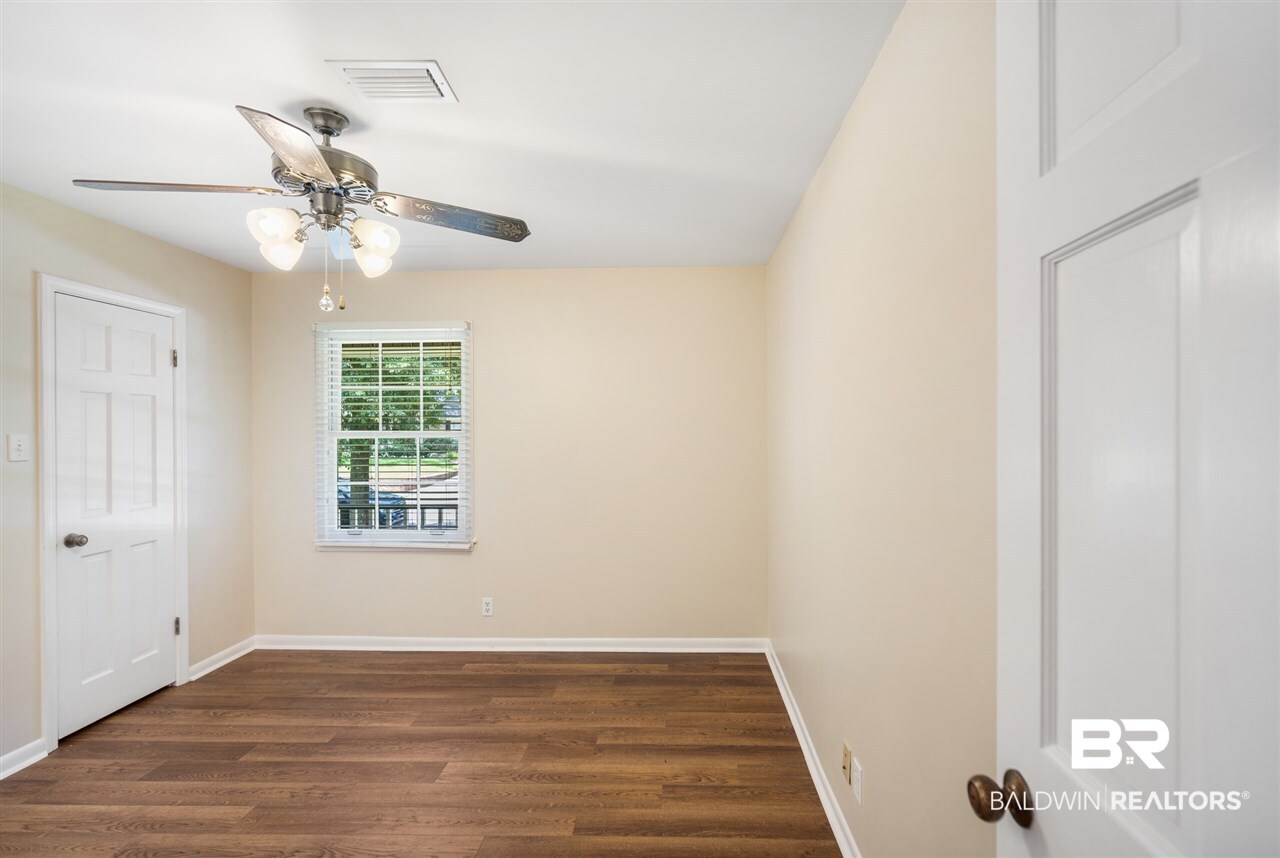 705 Spring Station Road Mobile, AL 36609 - Photo 24 of 35