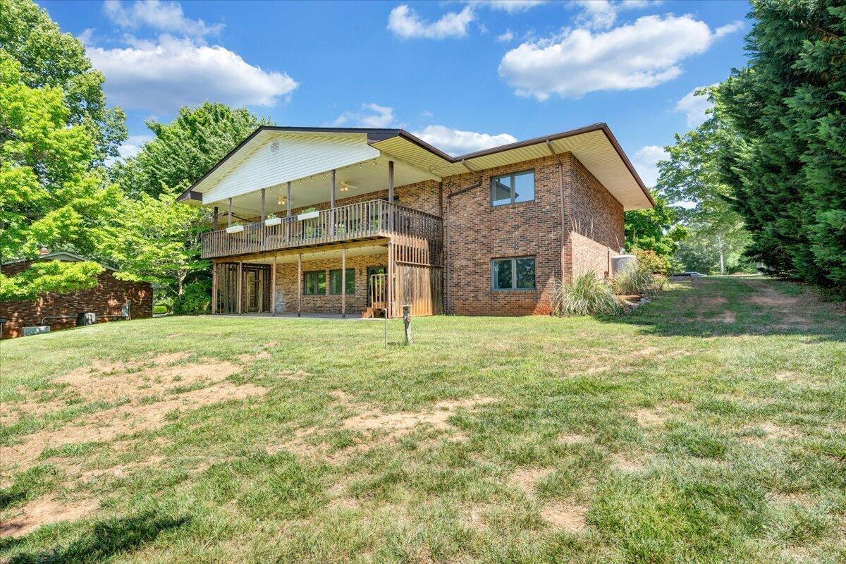 159 Windmere Trail Moneta, VA 24121 - Photo 58 of 88 Lakeside