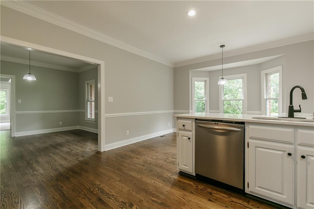 365 Vinson Road Burlington, NC 27217 - Photo 8 of 30 Gallery Image 8
