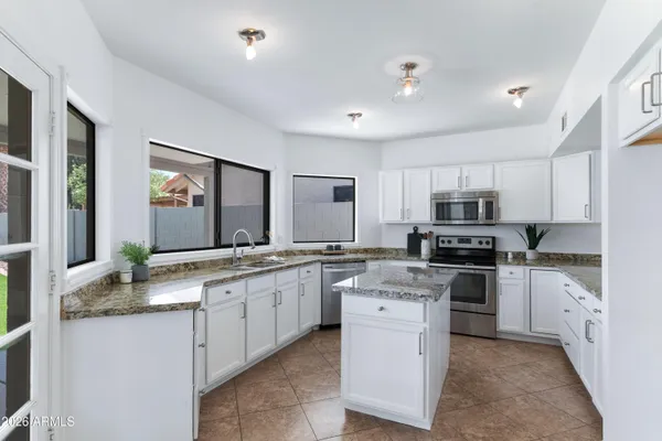 $695,000 | 1031 South Capistrano Drive, Gilbert, AZ 85233