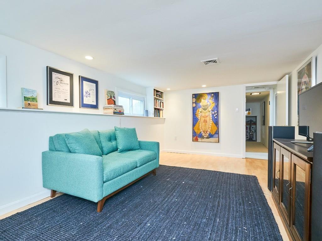 123 Minot Road Concord, MA 01742 - Photo 19 of 28 Gallery Image 19