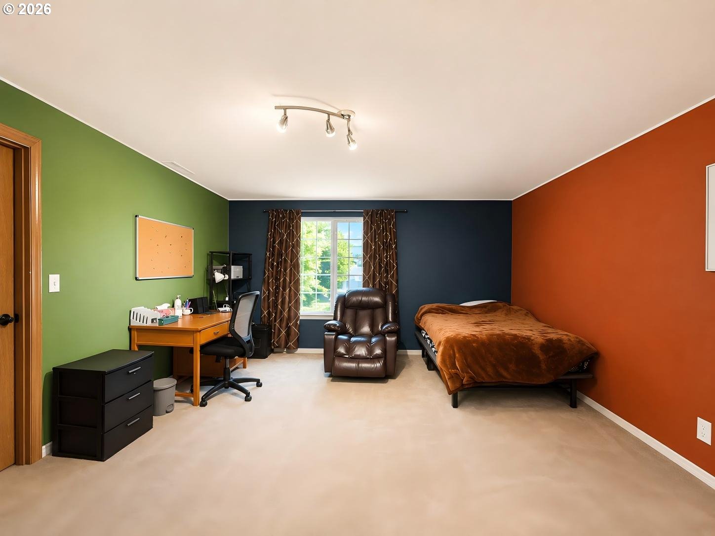 5115 Southeast 140th Place Portland, OR 97236 - Photo 12 of 23