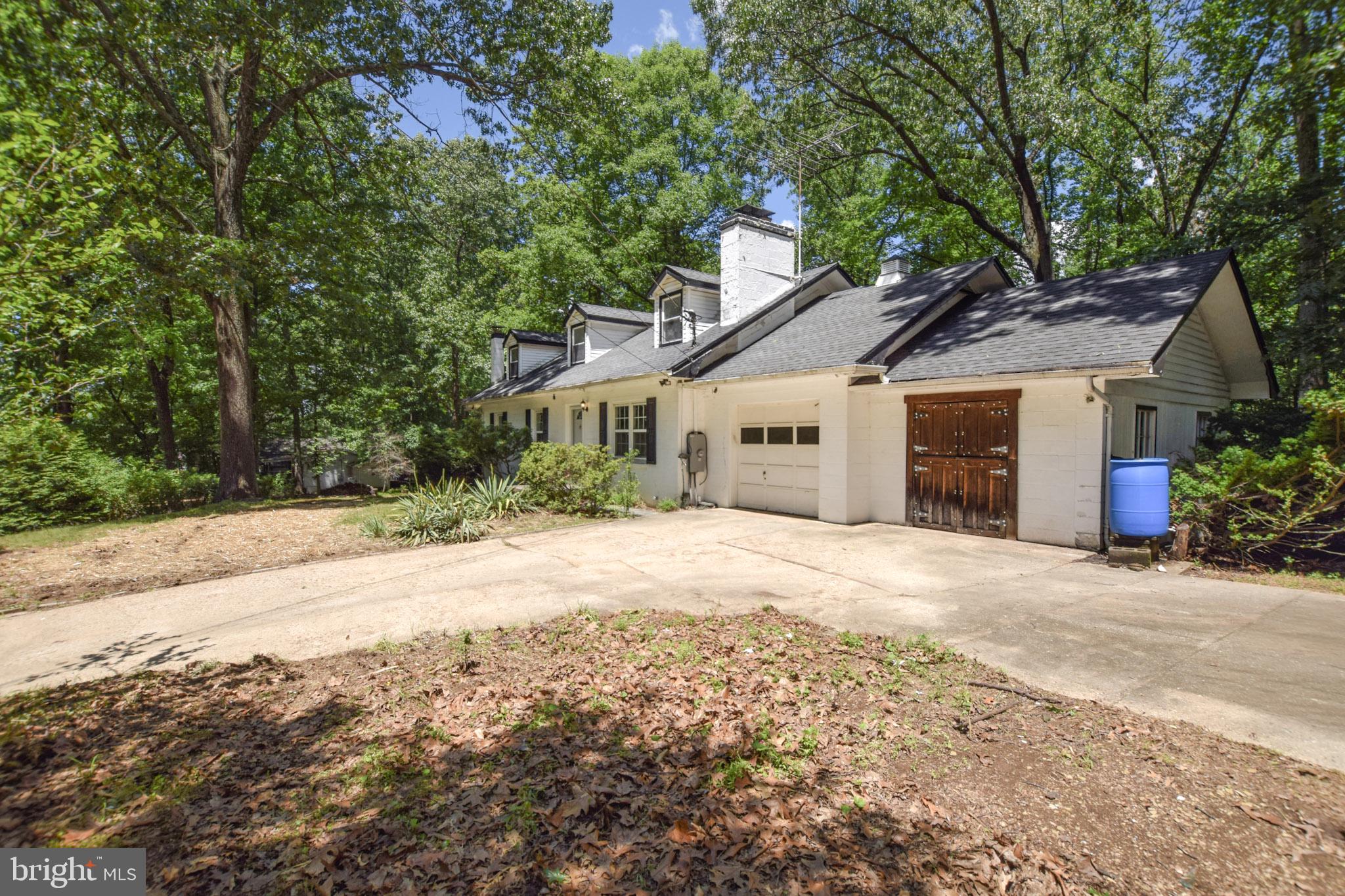 625 Gray Fox Road Harpers Ferry, WV 25425 - Photo 2 of 26