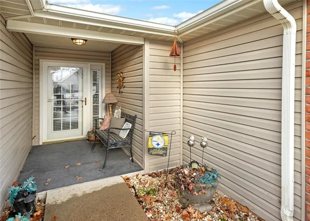 $300,000 | 6 Medinah Court, Greensburg, PA 15601