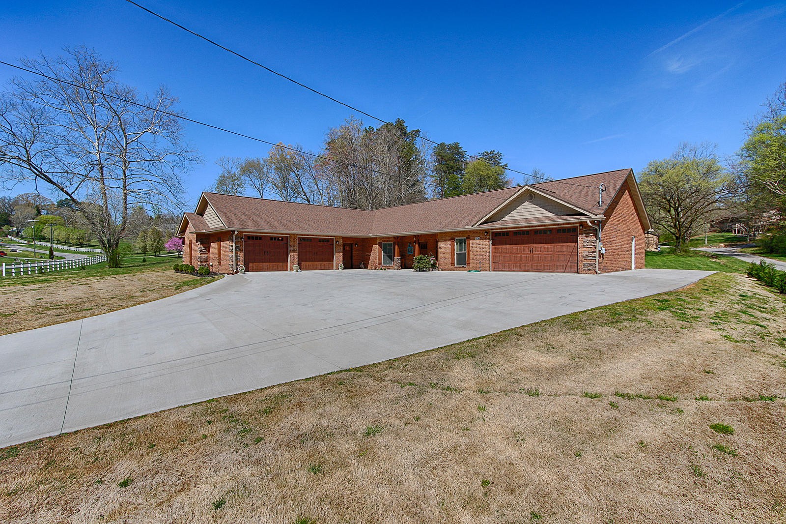 8236 Collier Road Powell, TN 37849 - Photo 3 of 27 Gallery Image 3