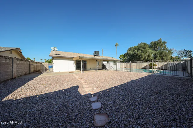 $2,295 | 2543 East La Jolla Drive, Tempe, AZ 85282