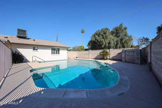 $2,295 | 2543 East La Jolla Drive, Tempe, AZ 85282