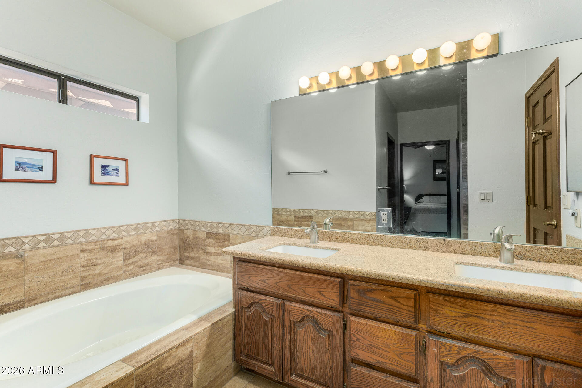 537 East Hackamore Street Mesa, AZ 85203 - Photo 19 of 38 master bathroom
