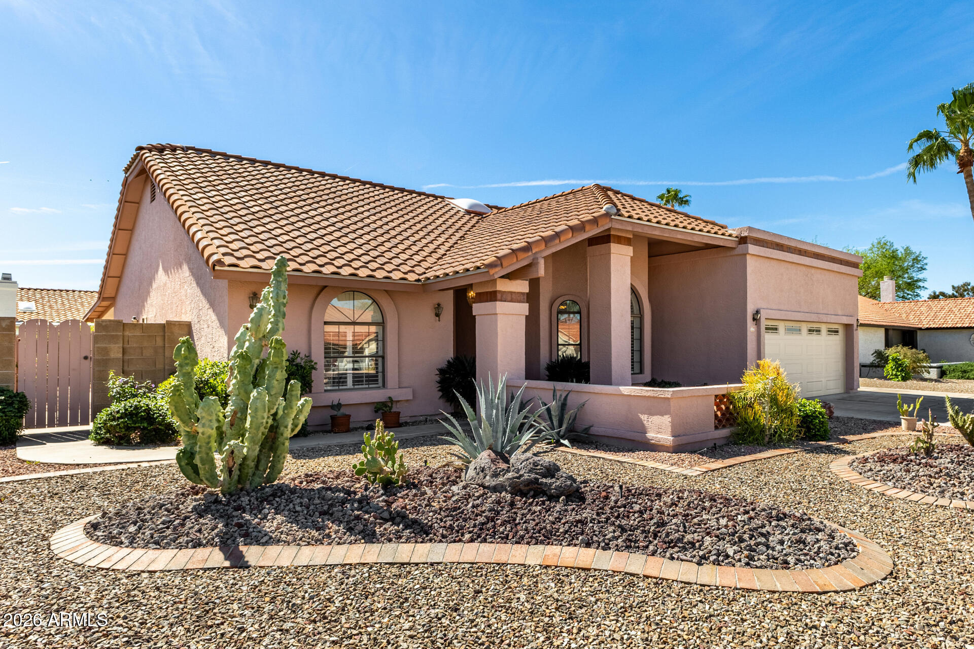 537 East Hackamore Street Mesa, AZ 85203 - Photo 4 of 38 04 - Hackamore