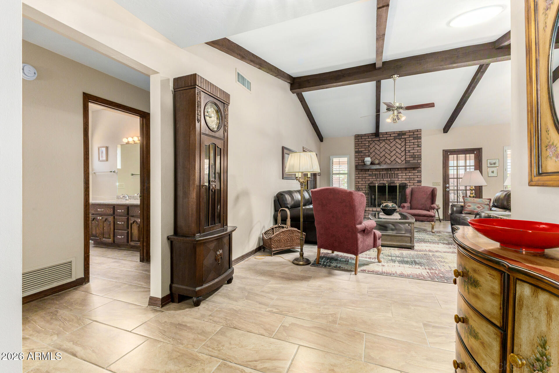 537 East Hackamore Street Mesa, AZ 85203 - Photo 7 of 38 great room