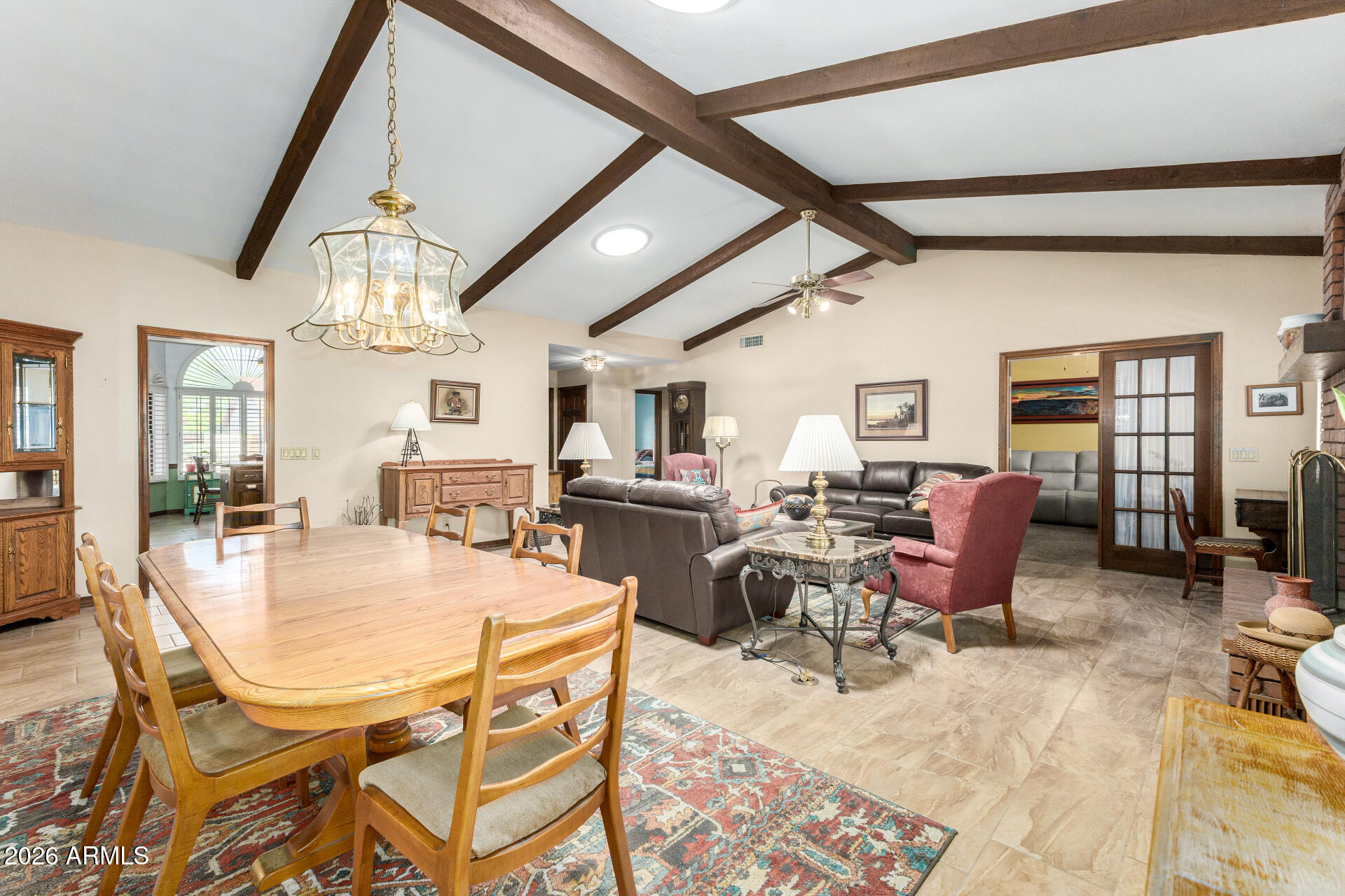 537 East Hackamore Street Mesa, AZ 85203 - Photo 9 of 38 great room-dining area