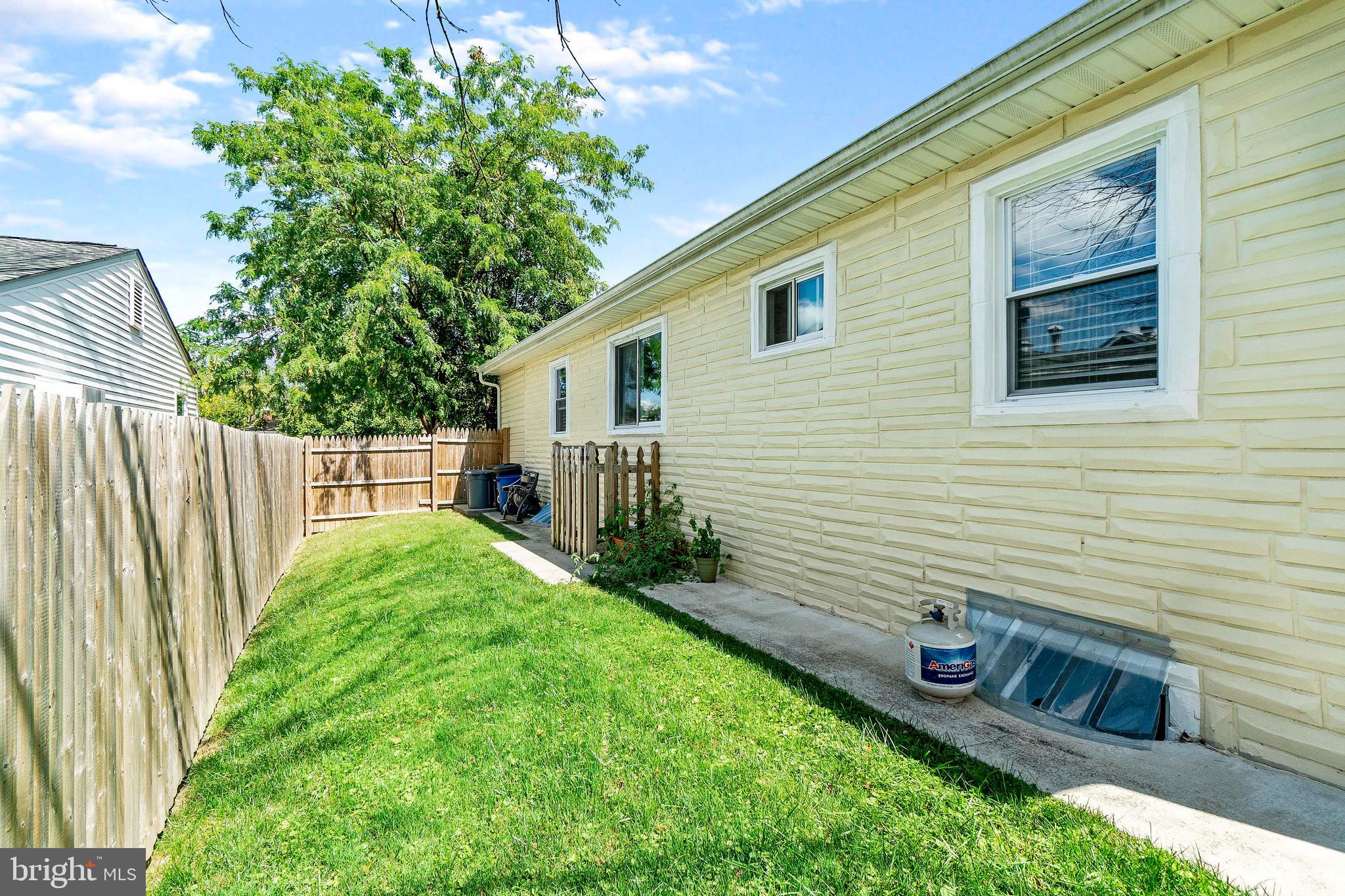 2403 Burridge Road Baltimore, MD 21234 - Photo 32 of 38 Exterior