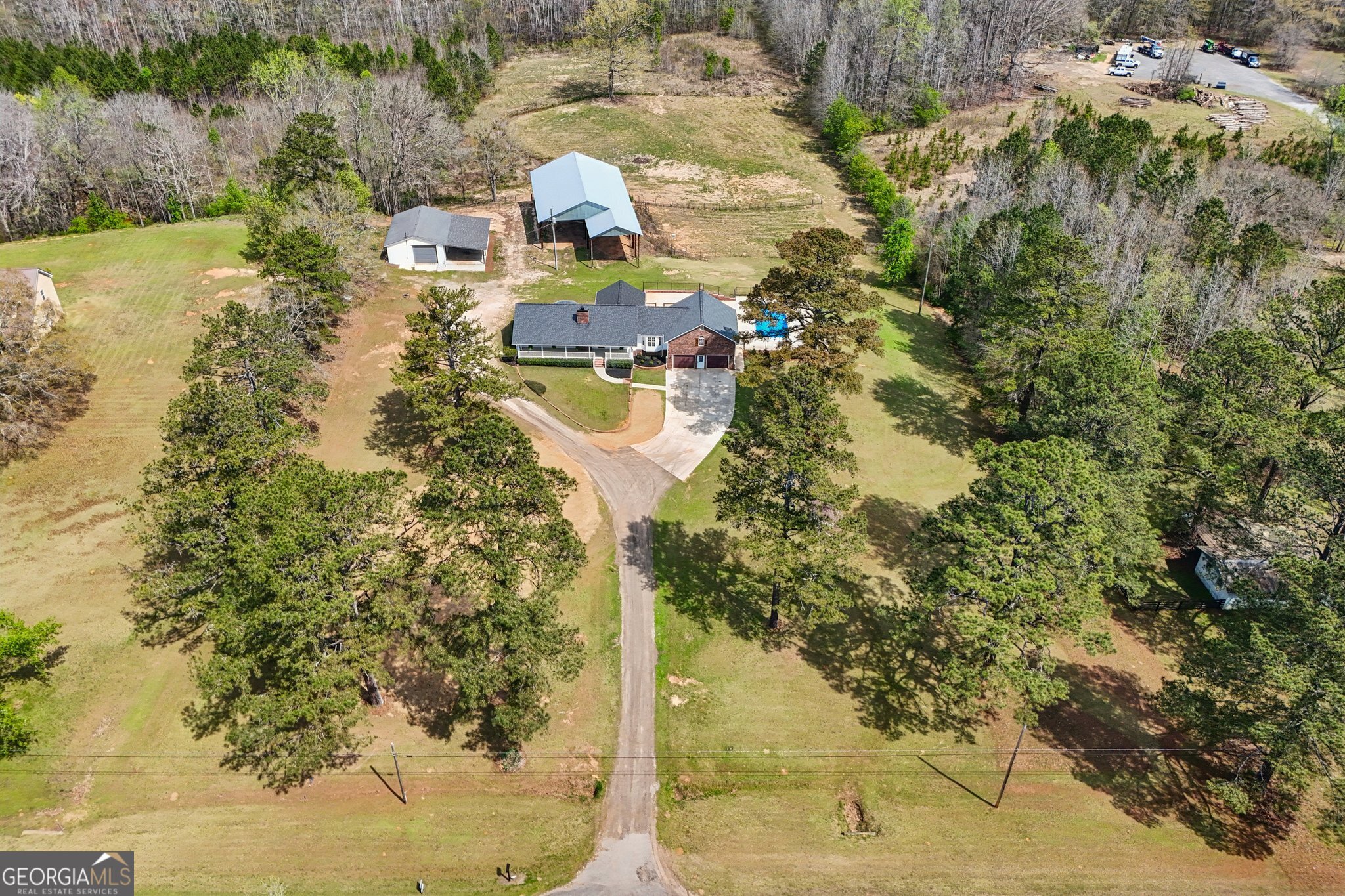 9902 Highway 16 Senoia, GA 30276 - Photo 3 of 105
