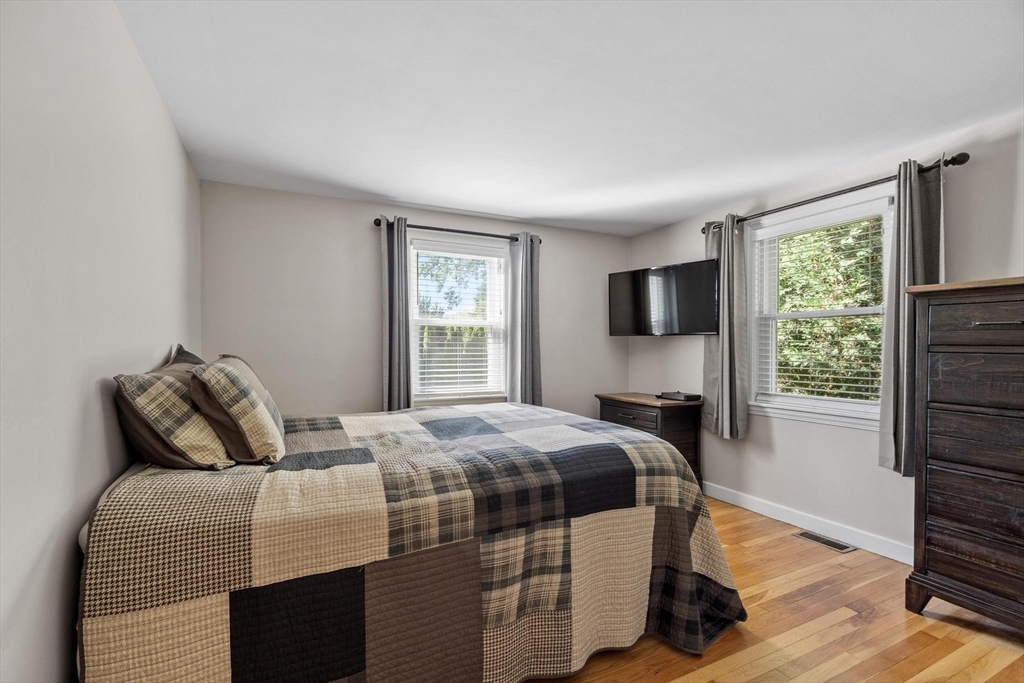 68 Oak Hill Road Westford, MA 01886 - Photo 19 of 30
