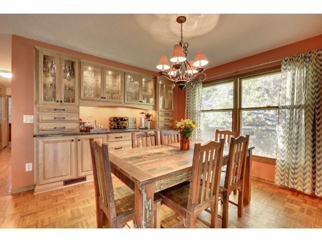 102 Belmont Road Apple Valley, MN 55124 - Photo 3 of 18 Gallery Image 3