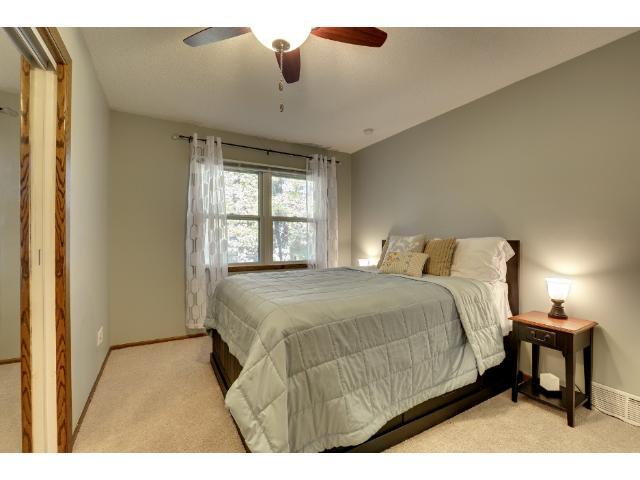 102 Belmont Road Apple Valley, MN 55124 - Photo 7 of 18 Gallery Image 7