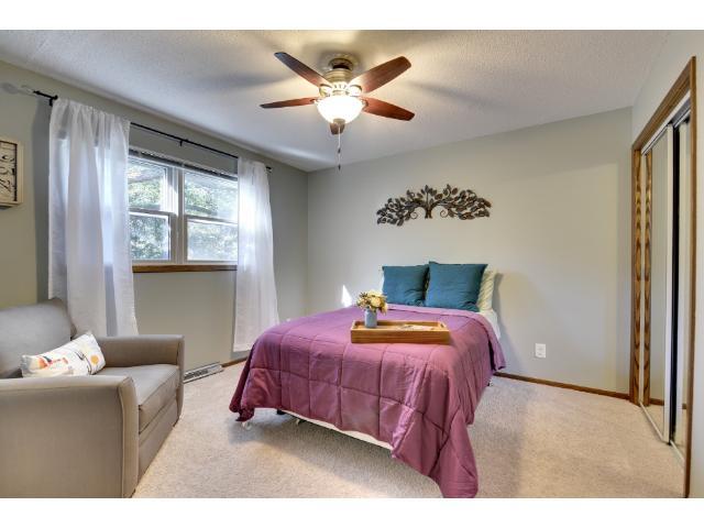 102 Belmont Road Apple Valley, MN 55124 - Photo 8 of 18 Gallery Image 8