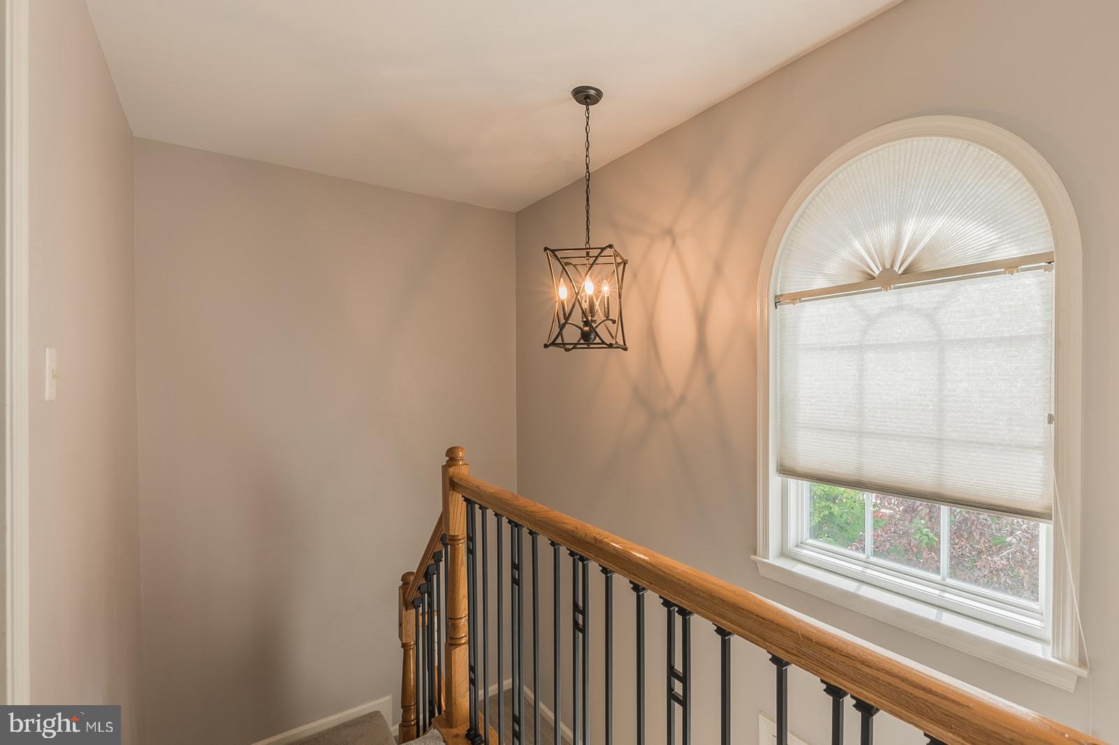 20708 Riptide Square Sterling, VA 20165 - Photo 21 of 79 Gallery Image 21