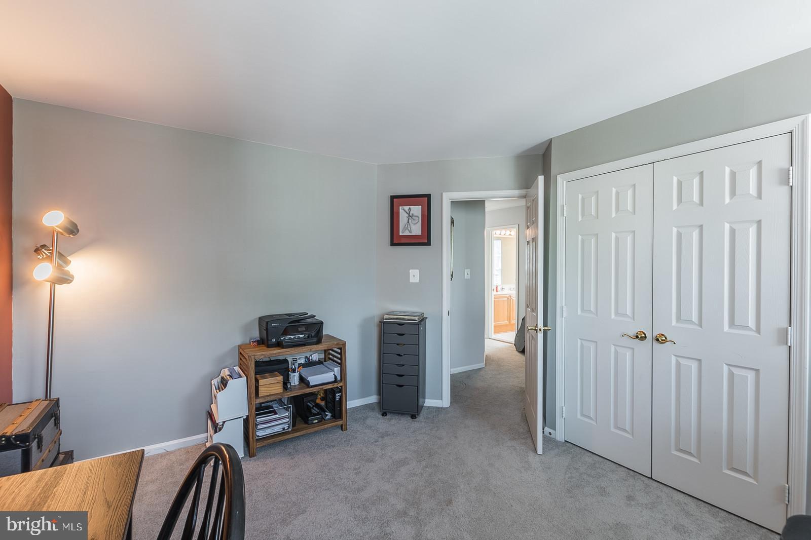 20708 Riptide Square Sterling, VA 20165 - Photo 30 of 79 Gallery Image 30