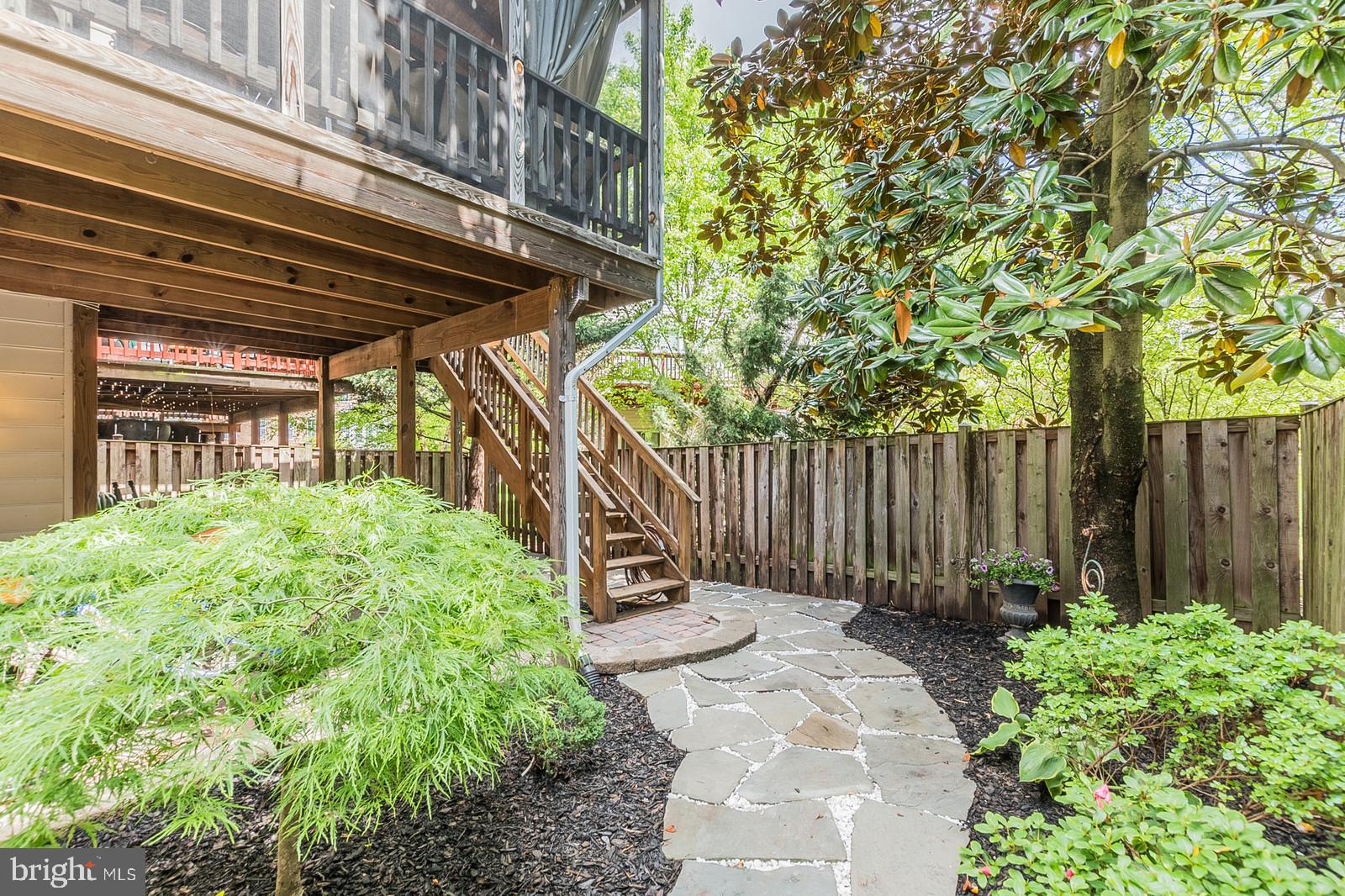 20708 Riptide Square Sterling, VA 20165 - Photo 40 of 79 Gallery Image 40