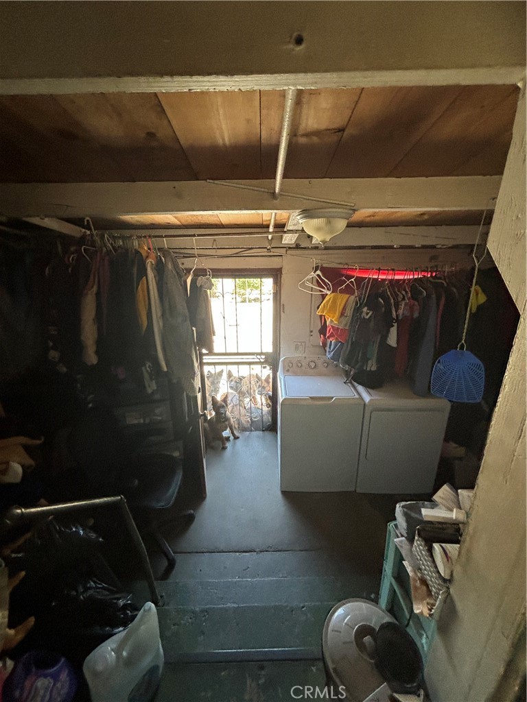 223 East 28th Street Los Angeles, CA 90011 - Photo 13 of 16 basement-laundry area