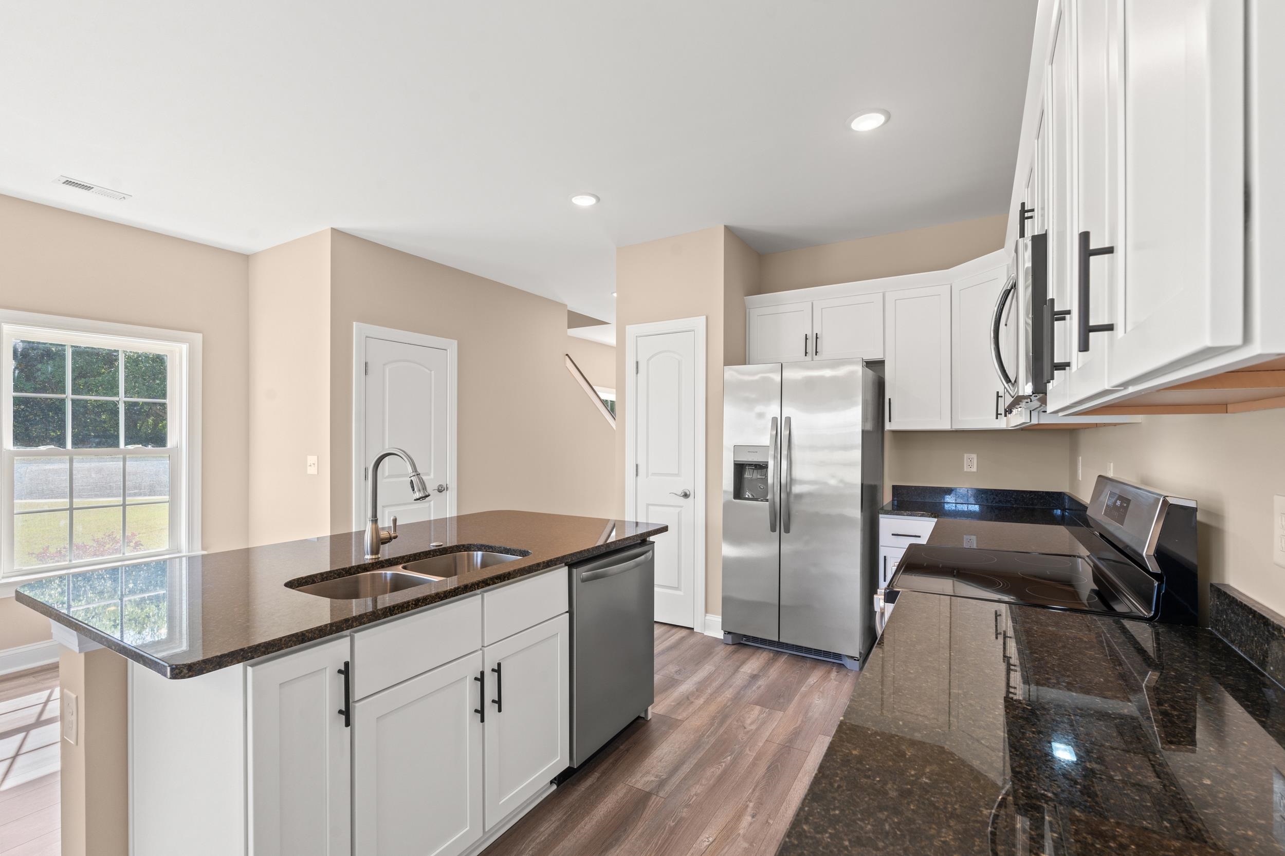 346 Kiskadee Loop, Unit F Conway, SC 29526 - Photo 6 of 23 Gallery Image 6