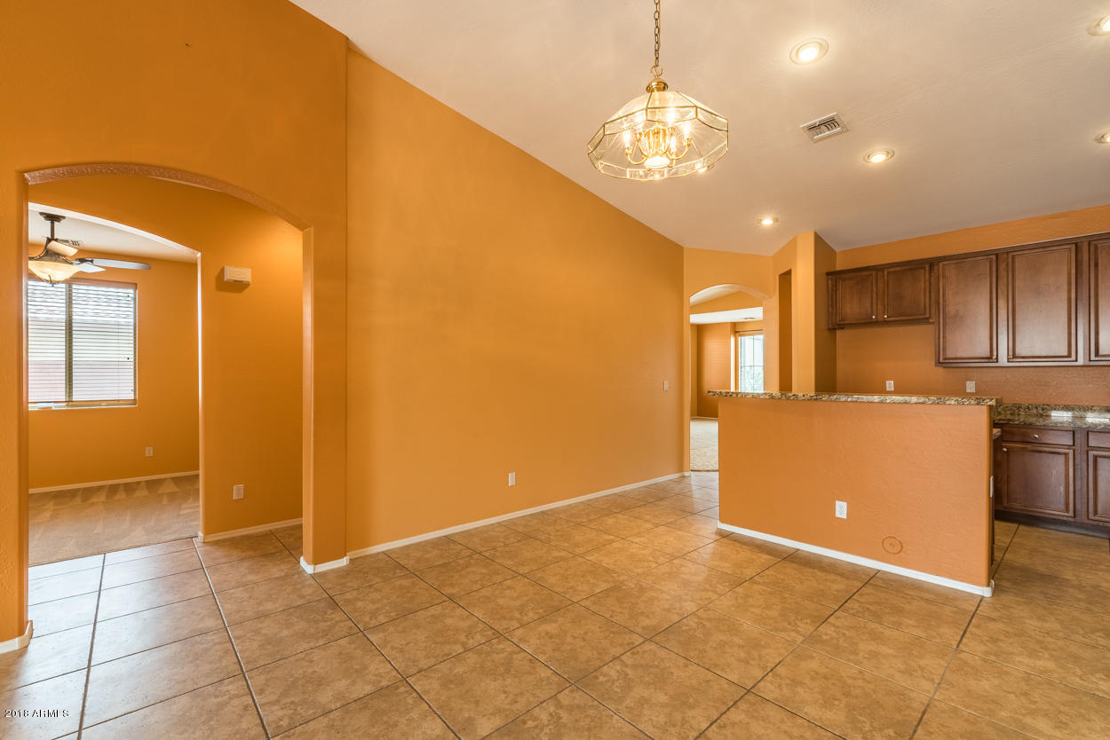9410 West Heber Road Tolleson, AZ 85353 - Photo 5 of 26 jorge kitchen family1
