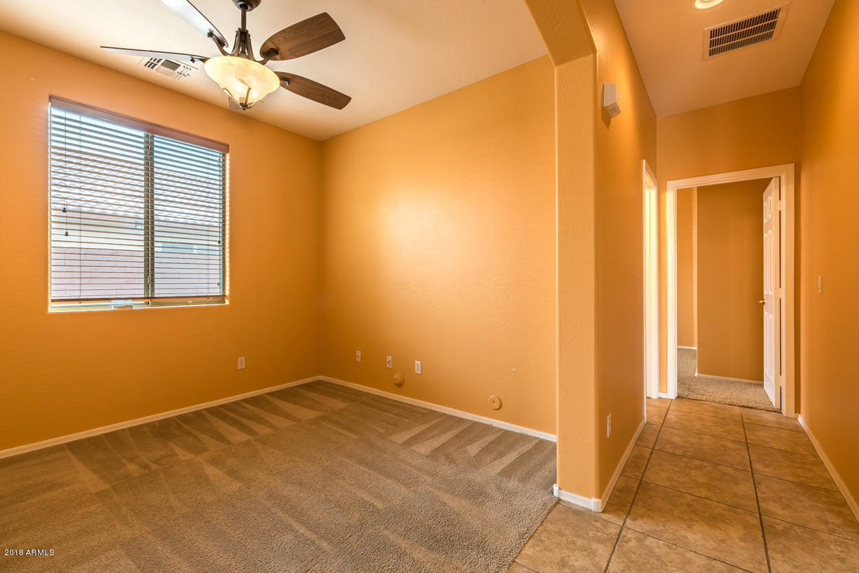 9410 West Heber Road Tolleson, AZ 85353 - Photo 10 of 26 jorge den 2