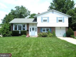 102 Mystic Road Evesham, NJ 08053 - Photo 1 of 6