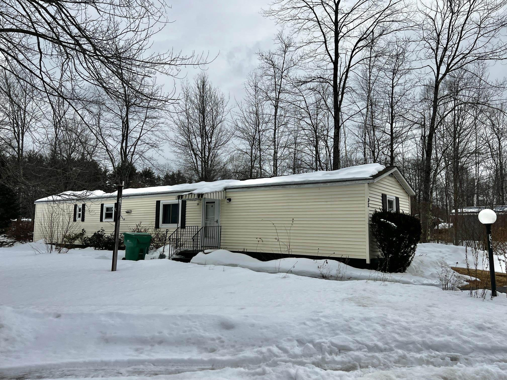 35 Brownstone Lane Rochester, NH 03867 - Photo 3 of 7