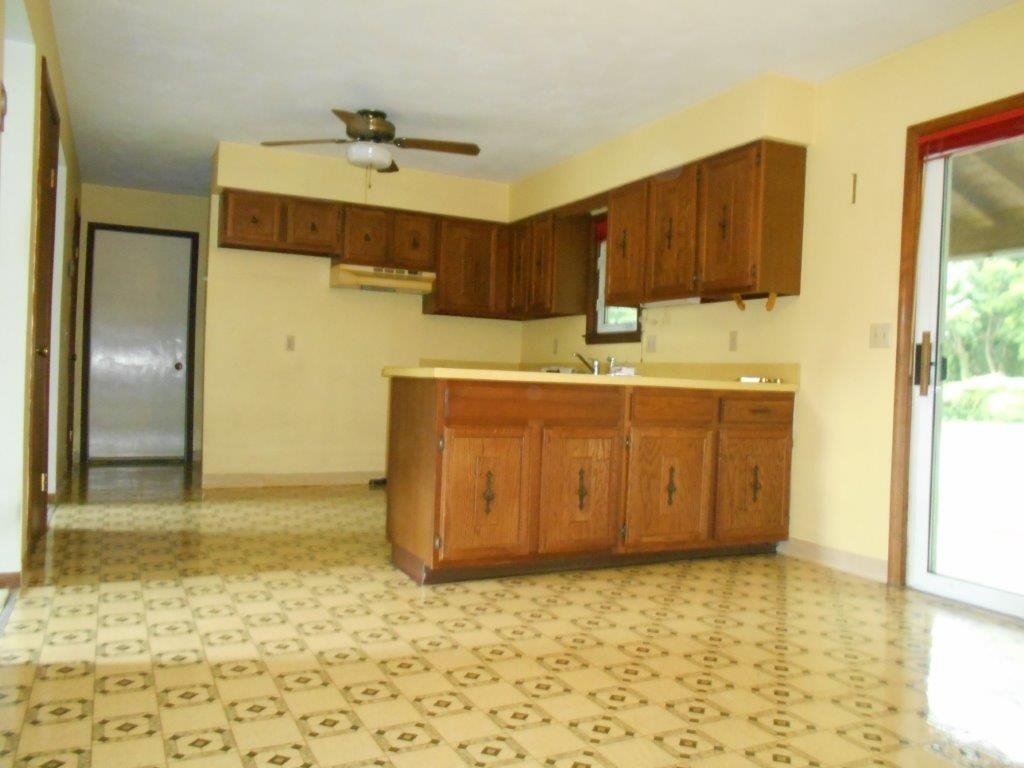 409 Old Lane Road Vestal, NY 13850 - Photo 3 of 22 Gallery Image 3
