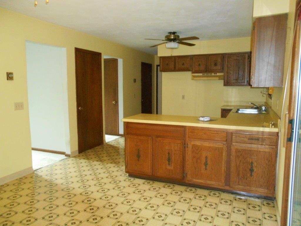 409 Old Lane Road Vestal, NY 13850 - Photo 4 of 22 Gallery Image 4
