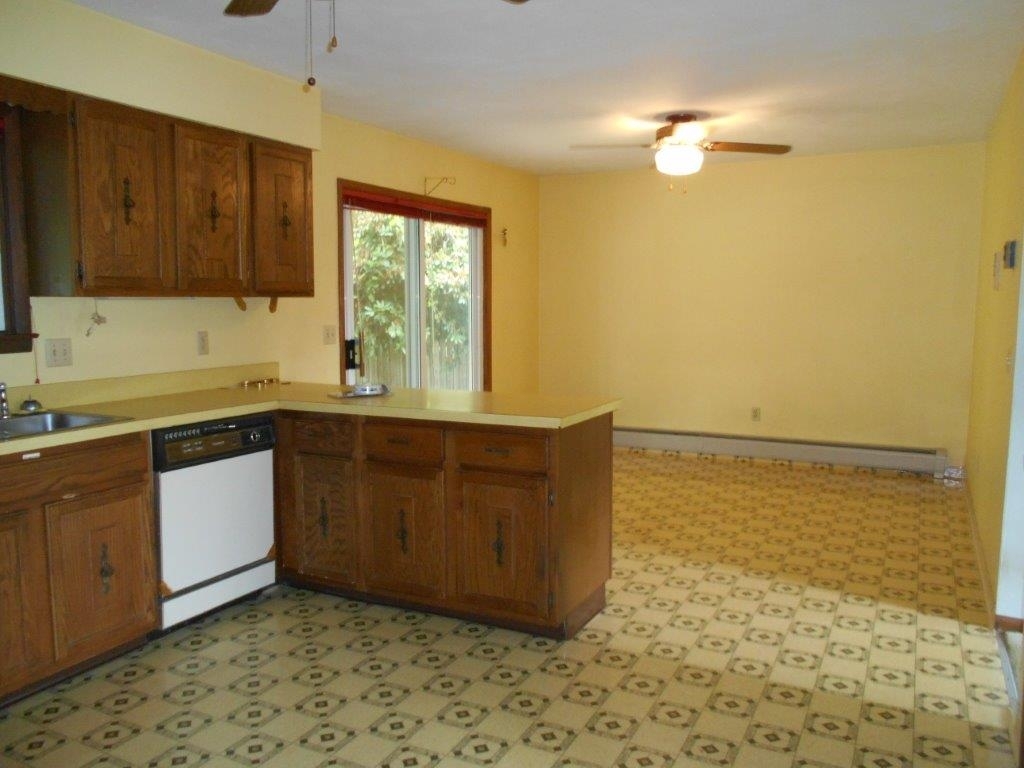 409 Old Lane Road Vestal, NY 13850 - Photo 5 of 22 Gallery Image 5