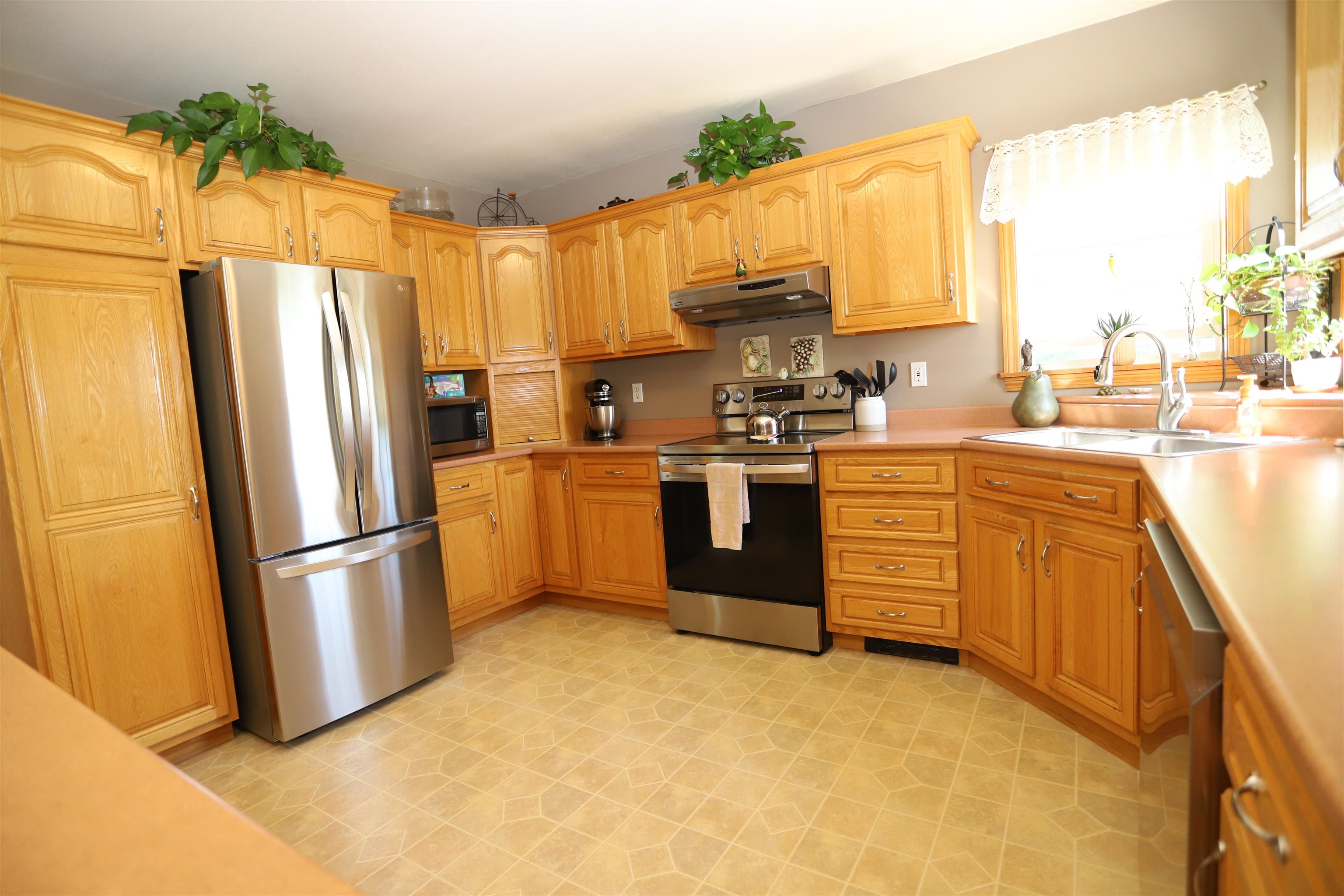 1576 Pine Hill Road Derby, VT 05855 - Photo 13 of 52