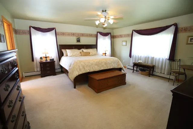 $599,900 | 1576 Pine Hill Road, Derby, VT 05855