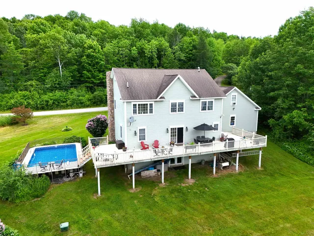$599,900 | 1576 Pine Hill Road, Derby, VT 05855