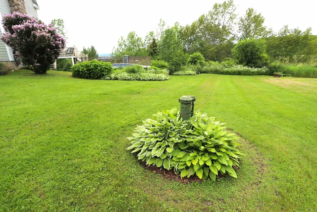 $599,900 | 1576 Pine Hill Road, Derby, VT 05855