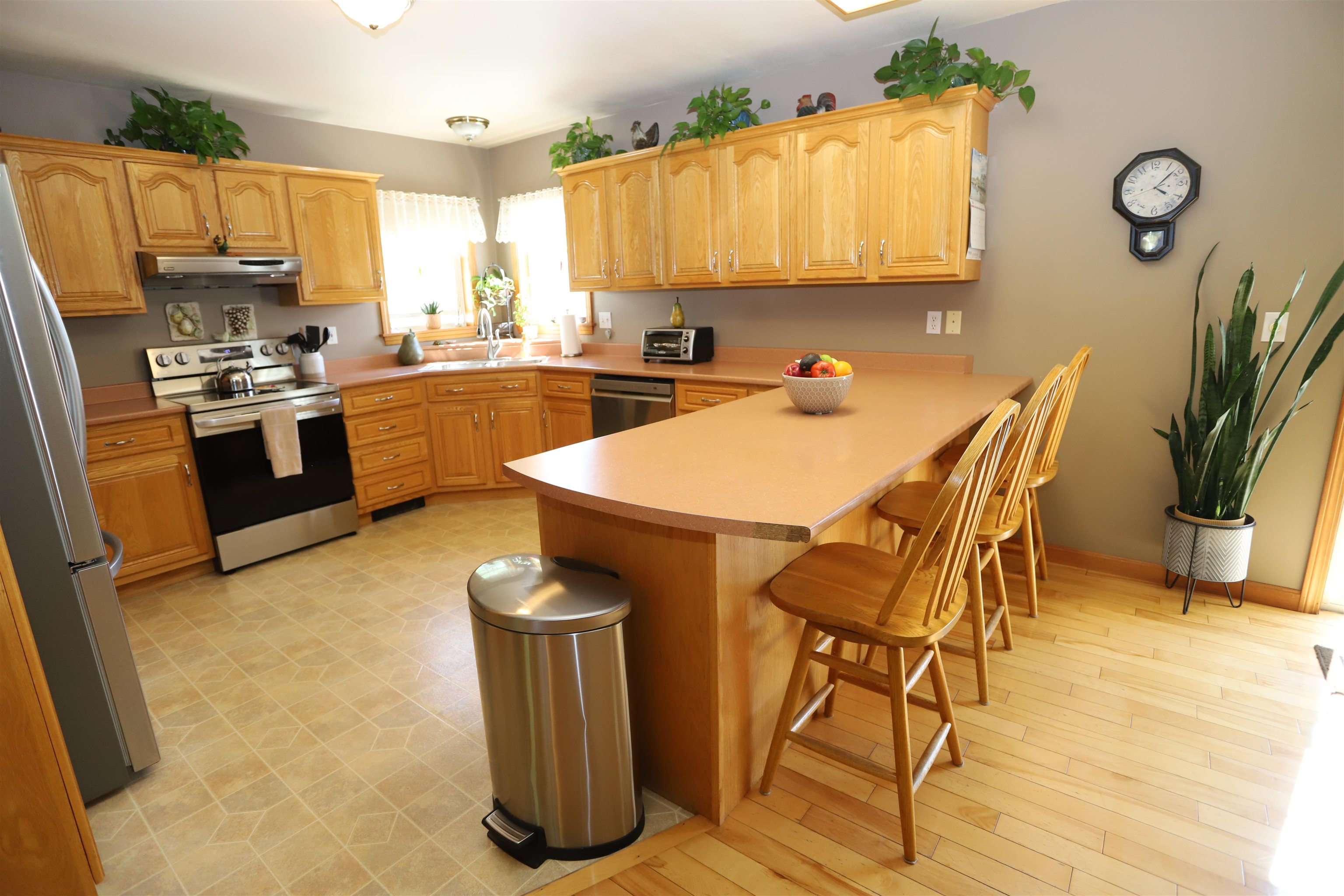 1576 Pine Hill Road Derby, VT 05855 - Photo 10 of 52