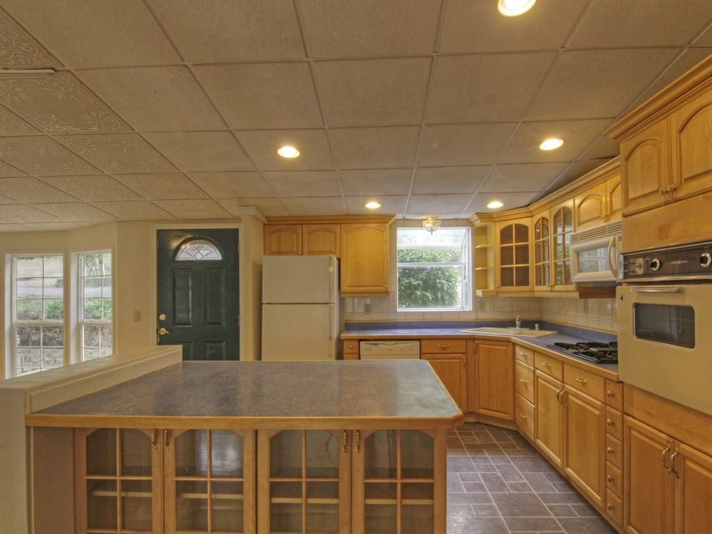 6402 South Linke Road Greenacres, WA 99016 - Photo 4 of 20
