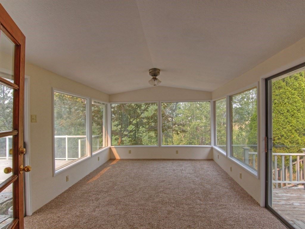 6402 South Linke Road Greenacres, WA 99016 - Photo 5 of 20