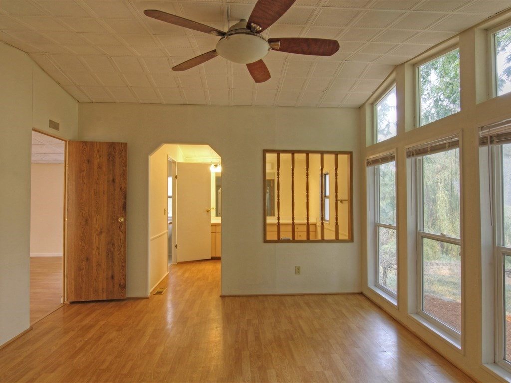 6402 South Linke Road Greenacres, WA 99016 - Photo 10 of 20
