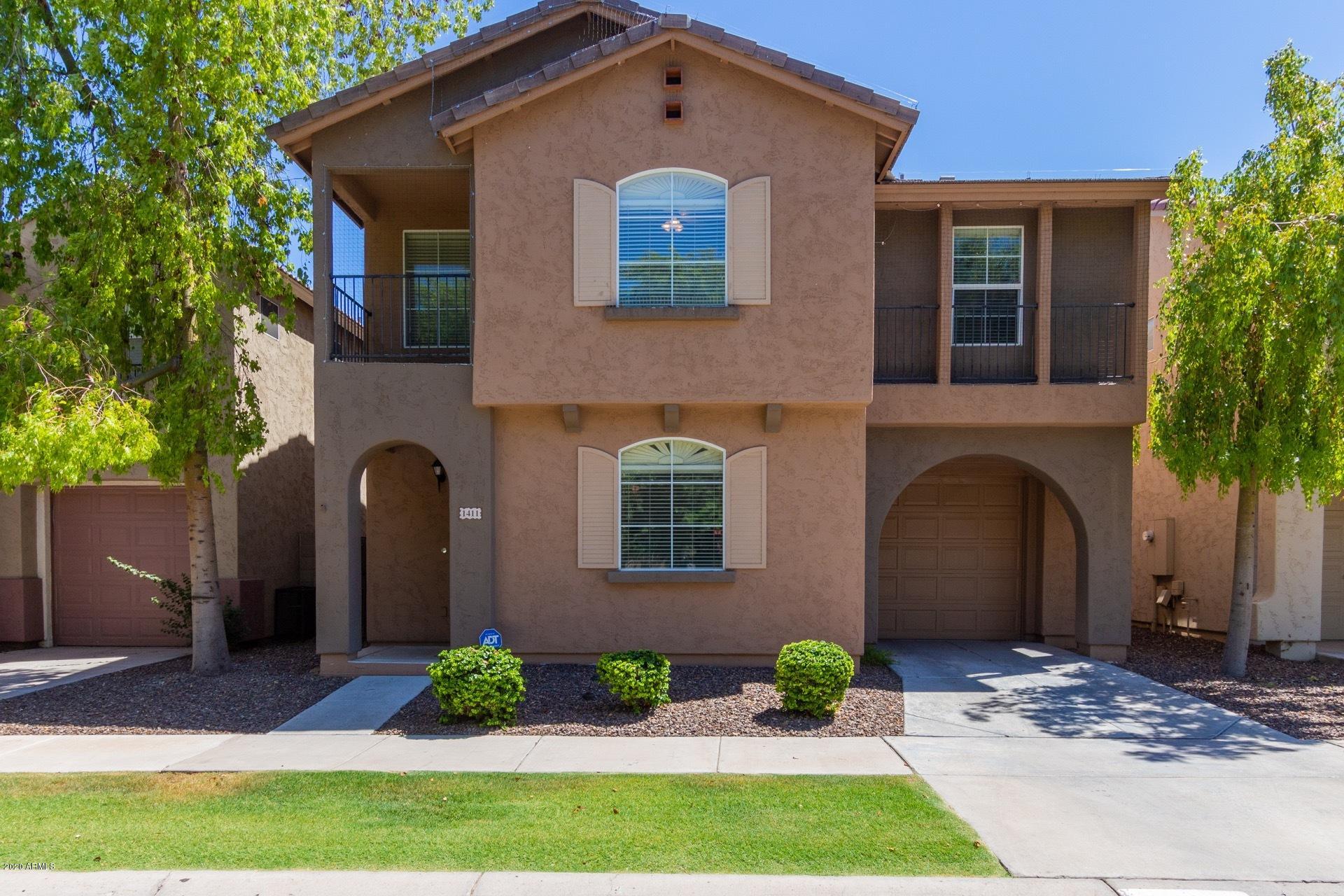 1411 East Chipman Road Phoenix, AZ 85040 - Photo 2 of 27 1 Car Garage