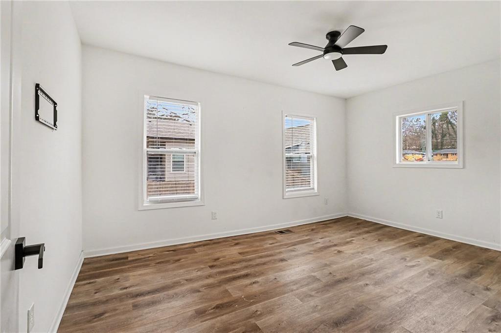 951 Reed Avenue East Point, GA 30344 - Photo 17 of 27