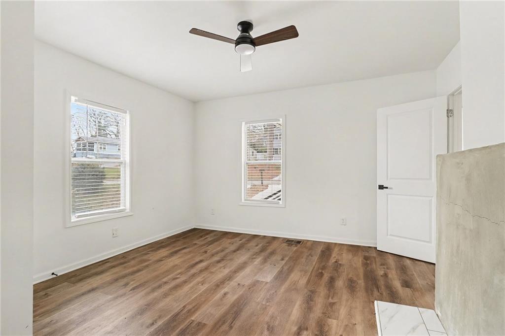 951 Reed Avenue East Point, GA 30344 - Photo 8 of 27