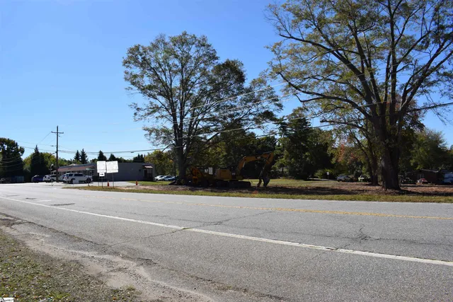 $150,000 | 0 Asheville Highway, Landrum, SC 29356