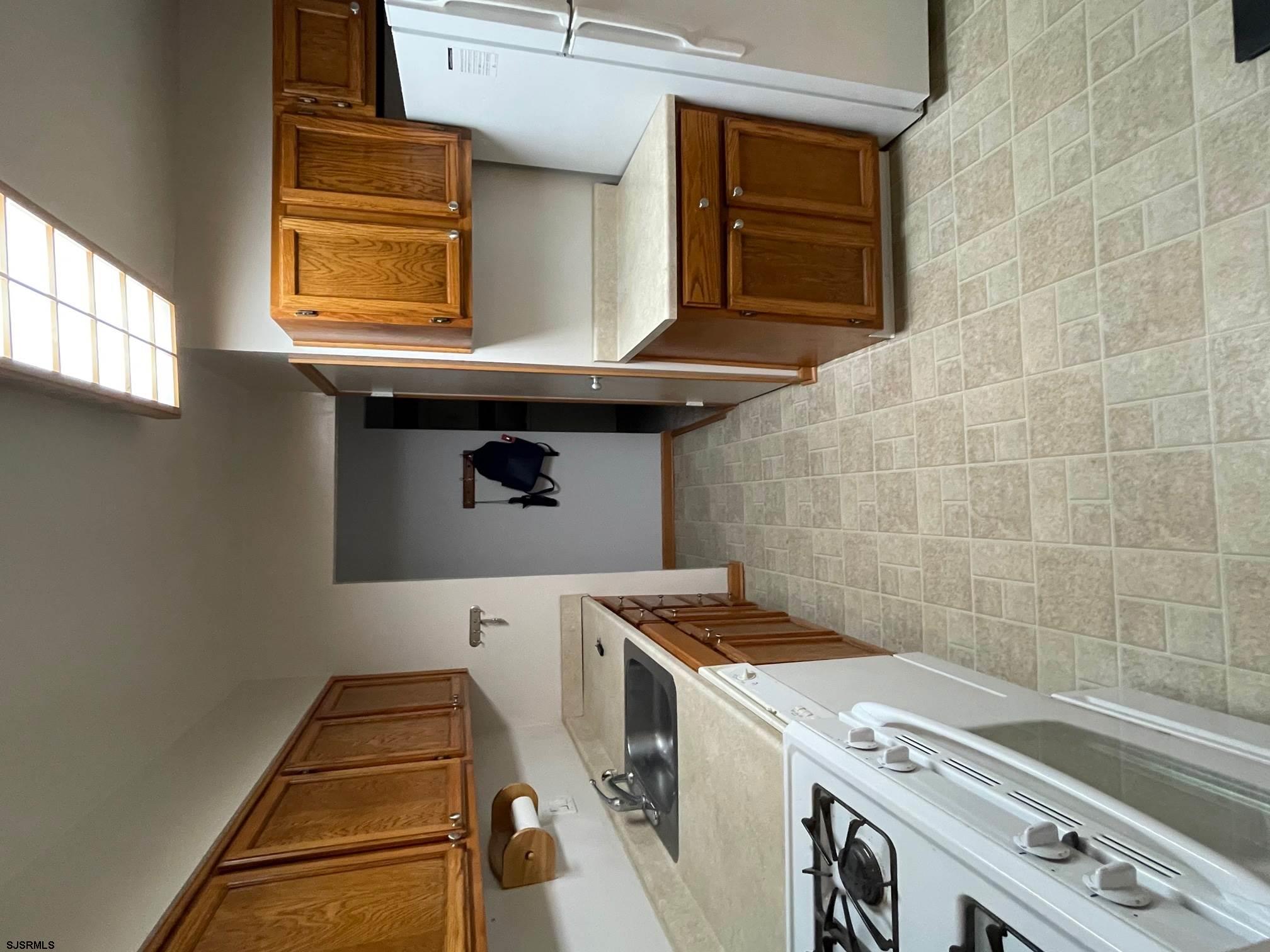 131 Echelon Road, Unit 5 Voorhees, NJ 08043 - Photo 2 of 9
