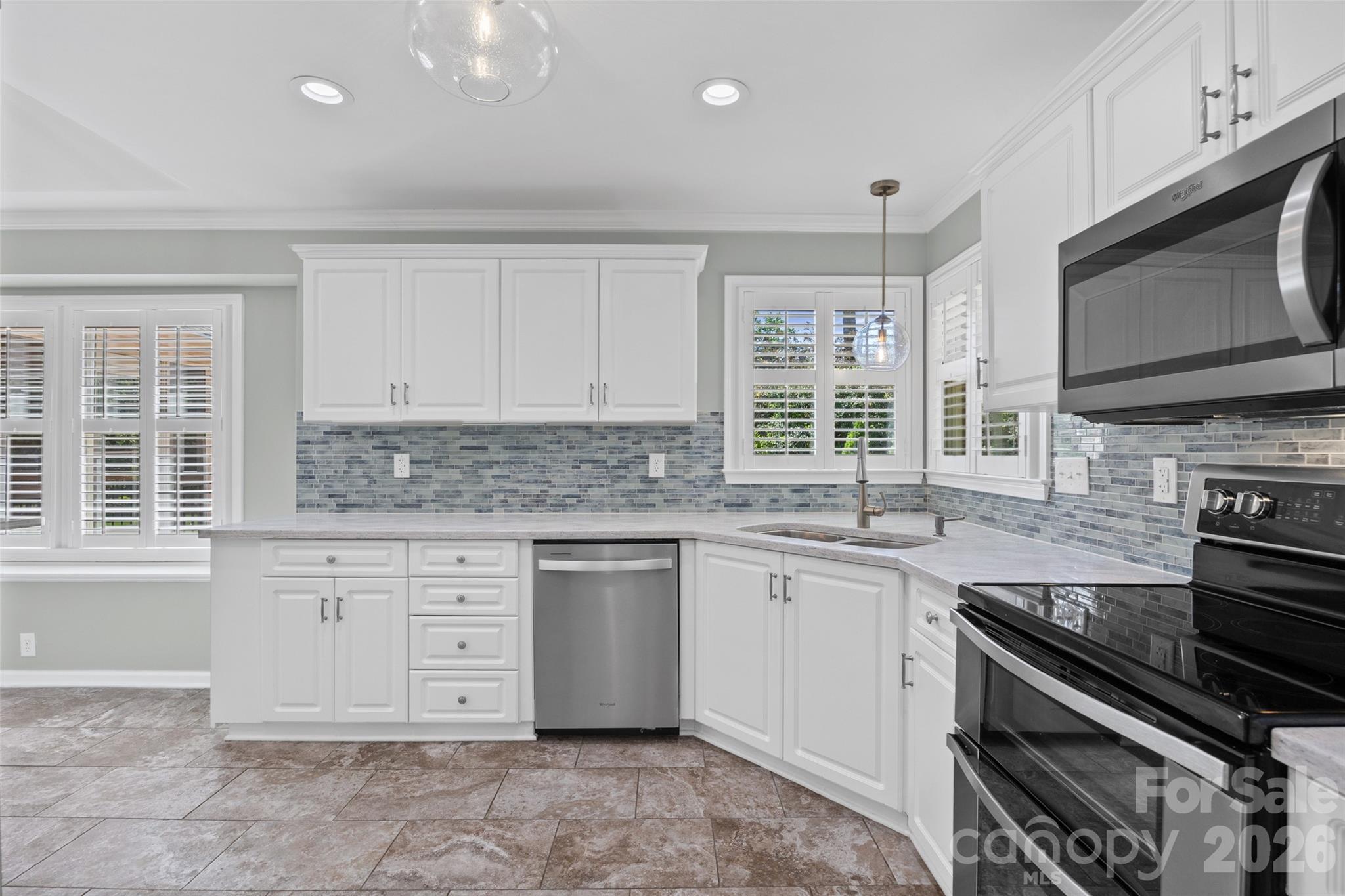 227 Point Wylie Lane Fort Mill, SC 29708 - Photo 12 of 44 Gallery Image 12