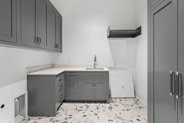 $7,600,000 | 705 Darden Place, Nashville, TN 37205